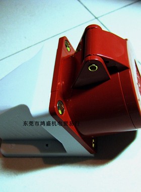 32A5P380V工业插座125 (3P+E+N)红色IECCEE防水插座