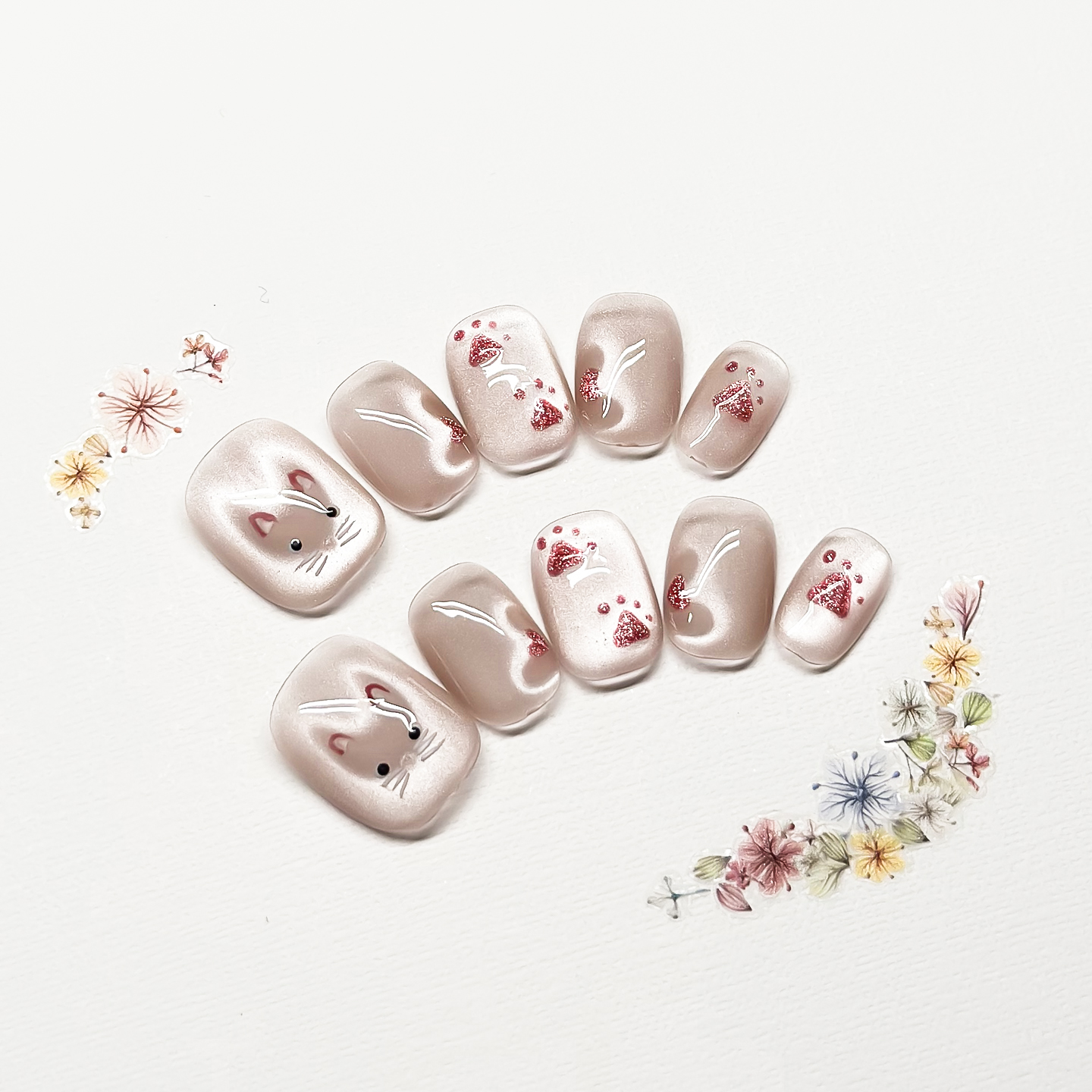 2025新款手工美甲短款俏皮可爱