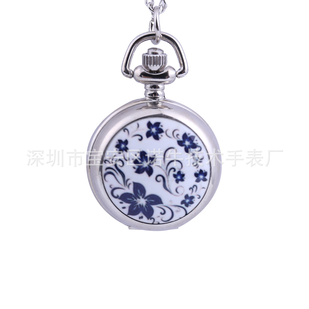 怀旧小号青花瓷图案复古风银色项链石英怀表6139