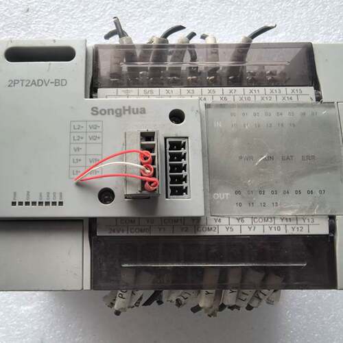 可维修PLC 2PT2ADV-BD，实物图有需要联系