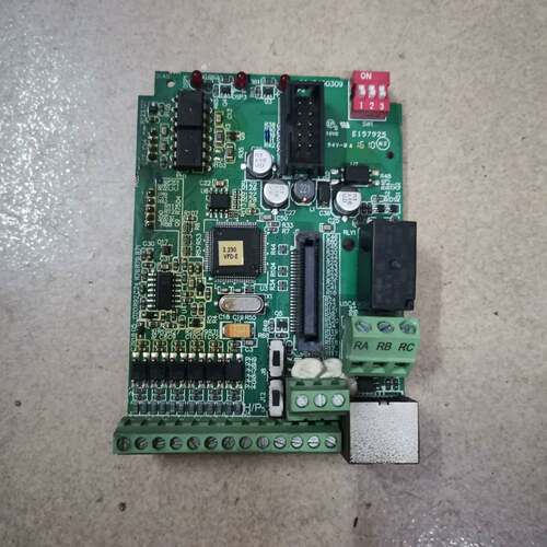 可维修E15KW，，，台达变频器系列控制板主板成色如图