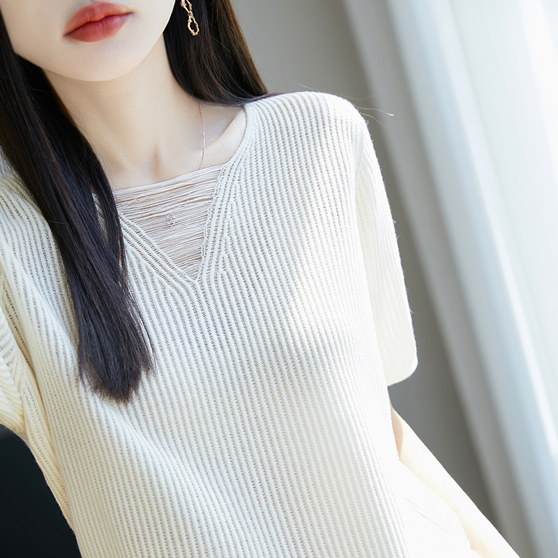 设计感流苏V领坑条短袖针织衫女2025夏季新款宽松显瘦高级感上衣
