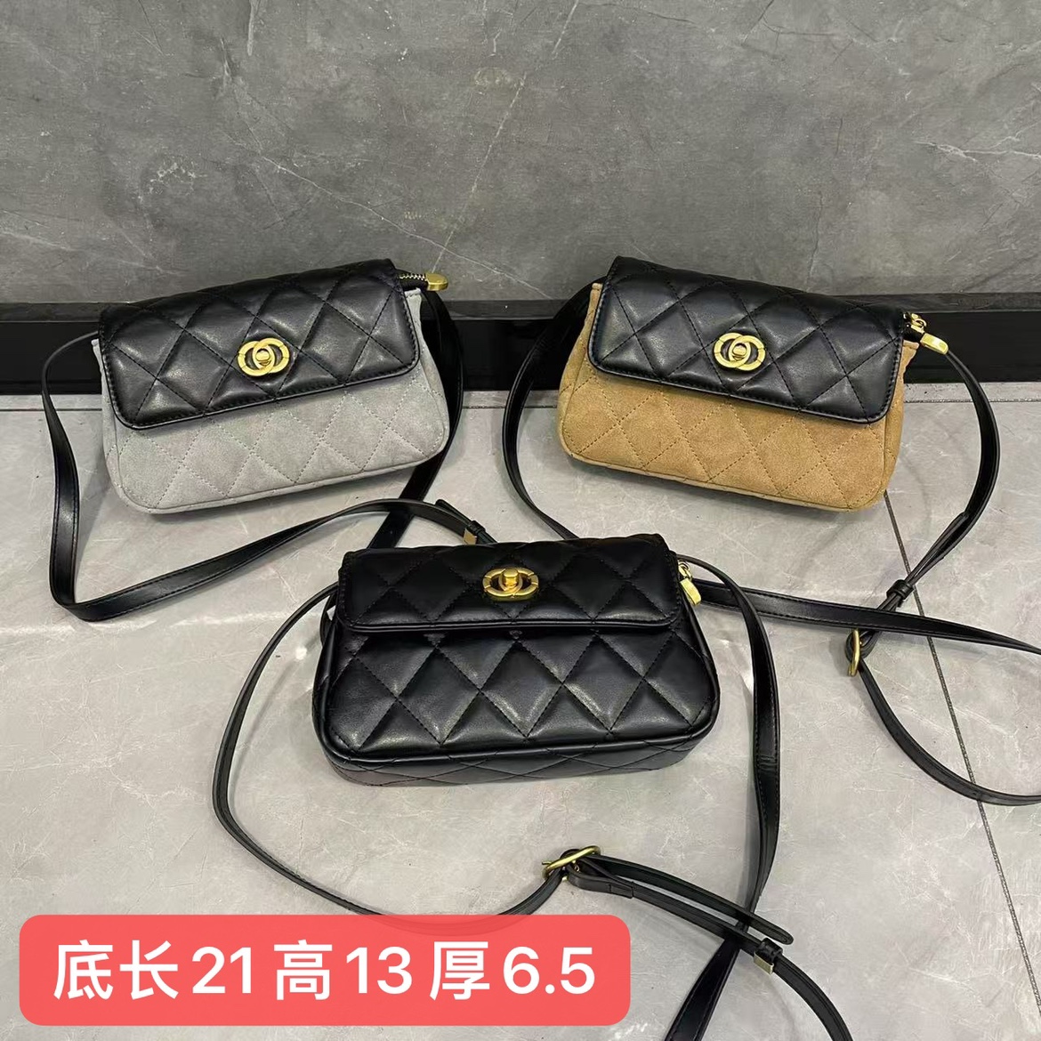 磨砂拼接网红休闲女包2025新款韩版百搭通勤斜挎包小方包锁扣包