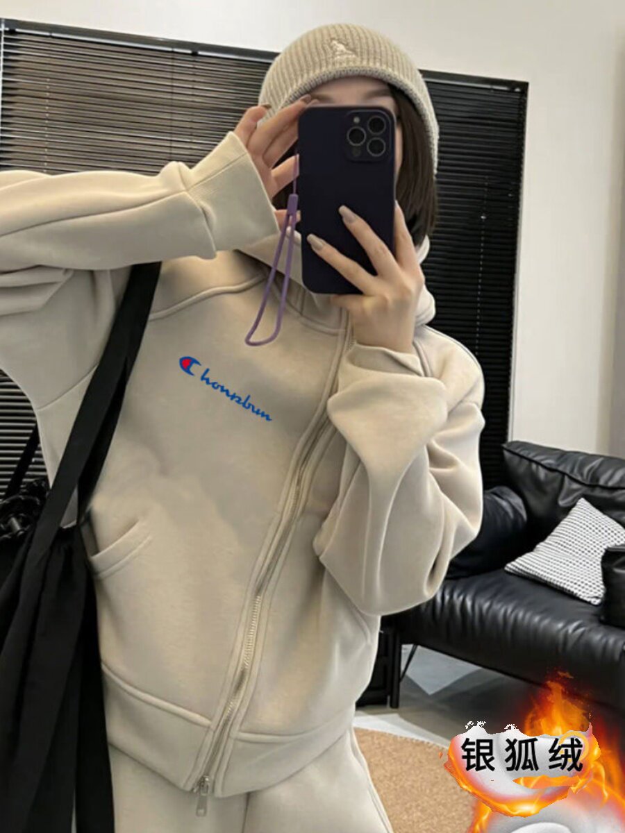 가을 겨울 여성을 위한 귀여운 챔피언 캐주얼 스포츠 슈트 패셔너블하고 벨벳 후드 티셔츠 와이드 팬츠 투피스 세트