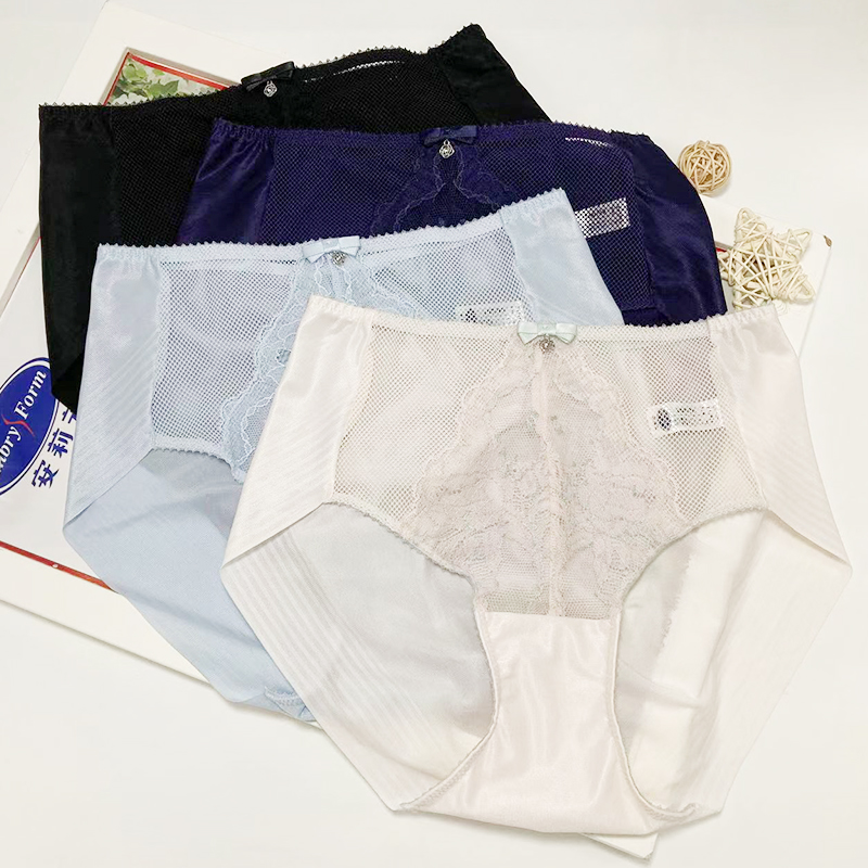 安莉芳三角裤蕾丝网纱高腰内裤