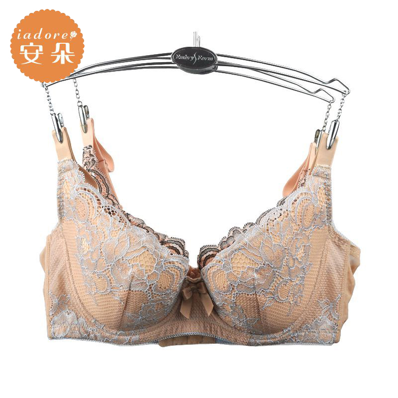安莉芳薄款大胸显小蕾丝性感内衣
