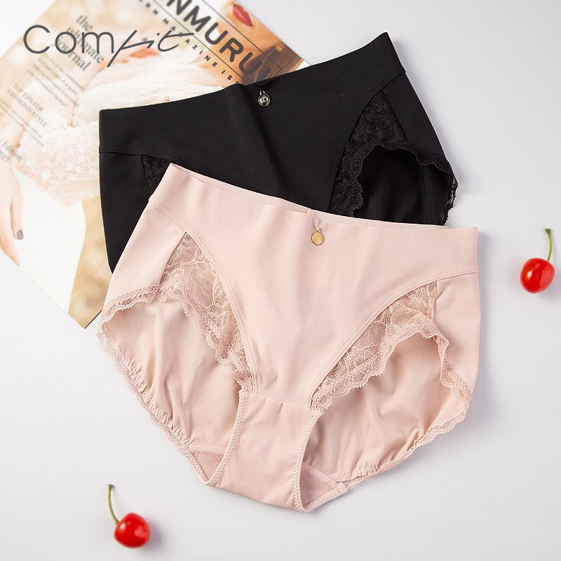 安莉芳旗下comfit女士内裤棉质底裆纯色蕾丝边中腰三角裤c23541