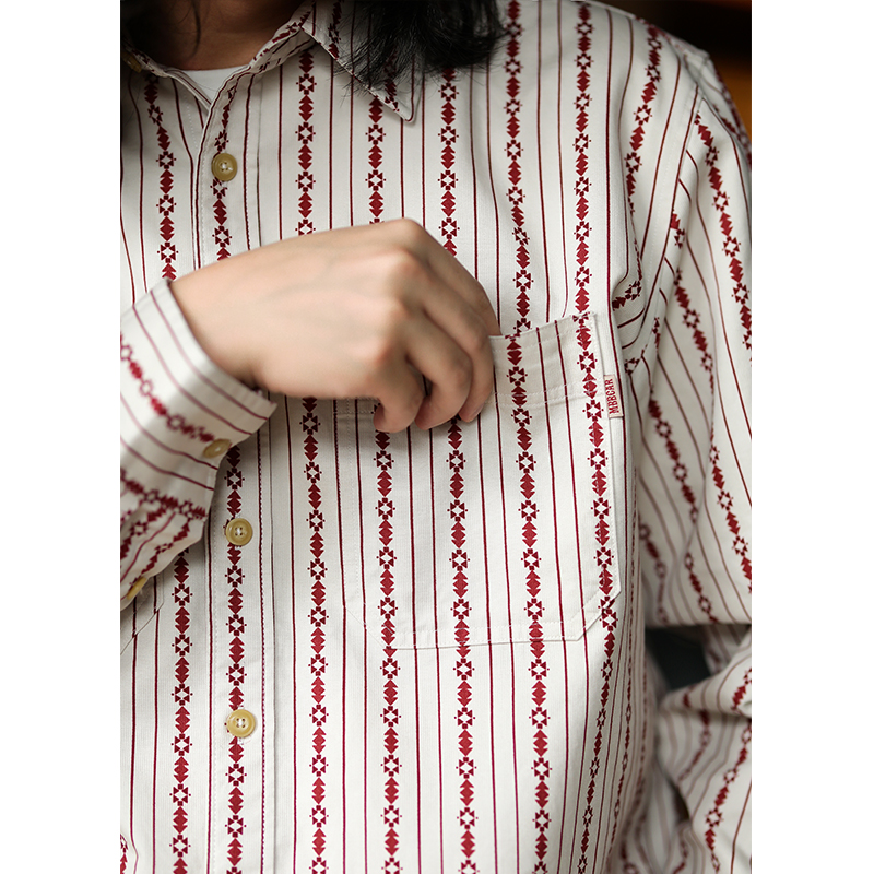 MBBCAR窄幅复古条纹灯芯绒衬衫