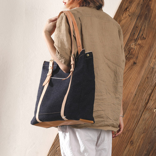 丹宁植鞣皮休闲风手提包