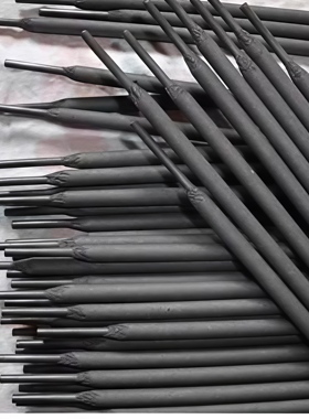 高铬铸铁堆焊焊条D608/D618/D628/D646/D667/D678耐磨电焊条