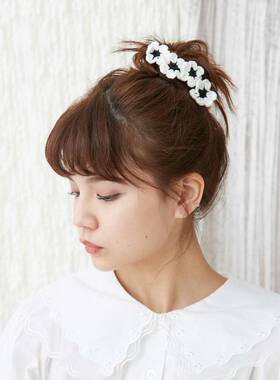 秋冬新款MJ同款黑白毛线花朵发卡发夹弹簧宽发饰