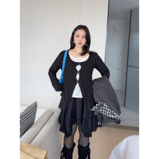 VOGANA戛纳家大码女装韩妹纯欲蕾丝拼接假两件波点t恤上衣胖mm秋