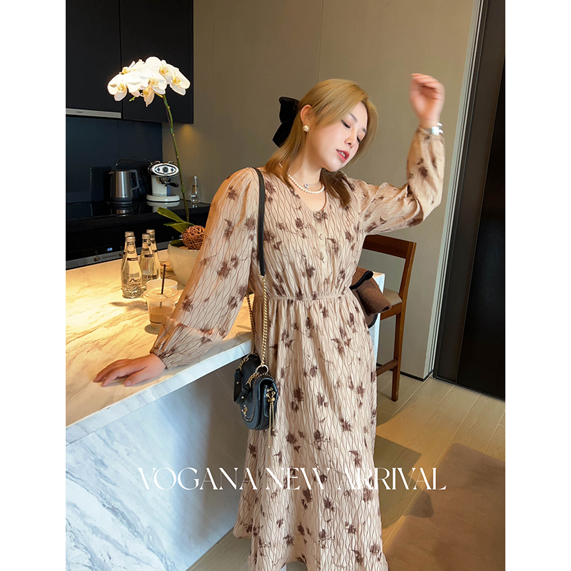 连衣裙厚法式宽松收腰显瘦