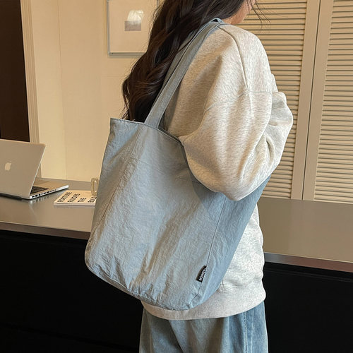 包与王妃大容量轻便尼龙托特包