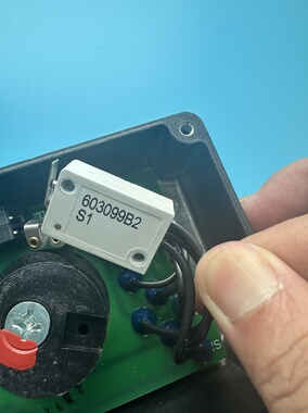 BARTEC微动开关07-1501 603099B2 603099B2-S1 二手9成新，今天发