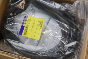 包邮 施耐德接地保护外互感器400 全新原包装 ；34035 顺丰 2000A