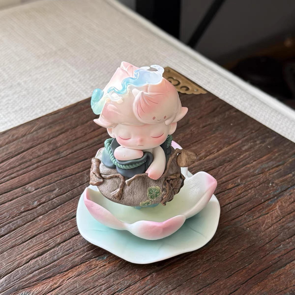 dimoo香囊化荷陶瓷莲花底座