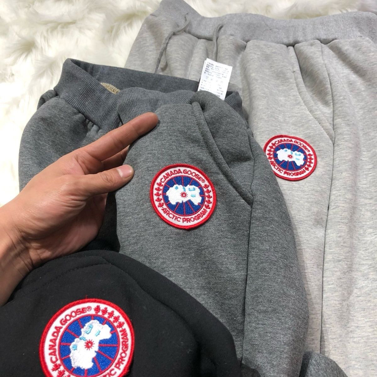 大鹅羊羔绒卫裤男加绒加厚2024新款冬季情侣款束脚休闲裤男款裤子,男装,卫裤,淘宝优惠券,粉丝福利购,淘宝优惠卷