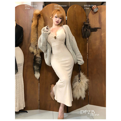 DFZBstore 京奢佳人～日式深V可调节腰带鱼尾裙&软糯加厚海毛开衫