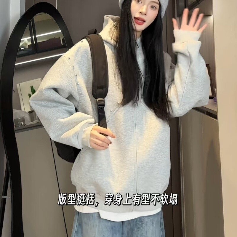 XZ413-HT162-P70-秋装新款铆钉拼接无耳朵尚百搭青少年连帽卫衣