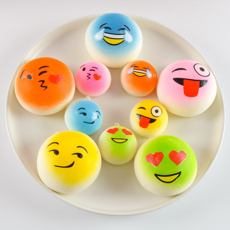 小红书同款Pu慢回弹面包彩色网络表情仿真慢回弹馒头道具包包挂饰,玩具/童车/益智/积木/模型,创意/整蛊玩具,淘宝优惠券,粉丝福利购,淘宝优惠卷