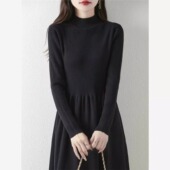 新款 法式 设计感配大衣针织连衣裙女2025冬季 赫本风半高领毛衣长裙