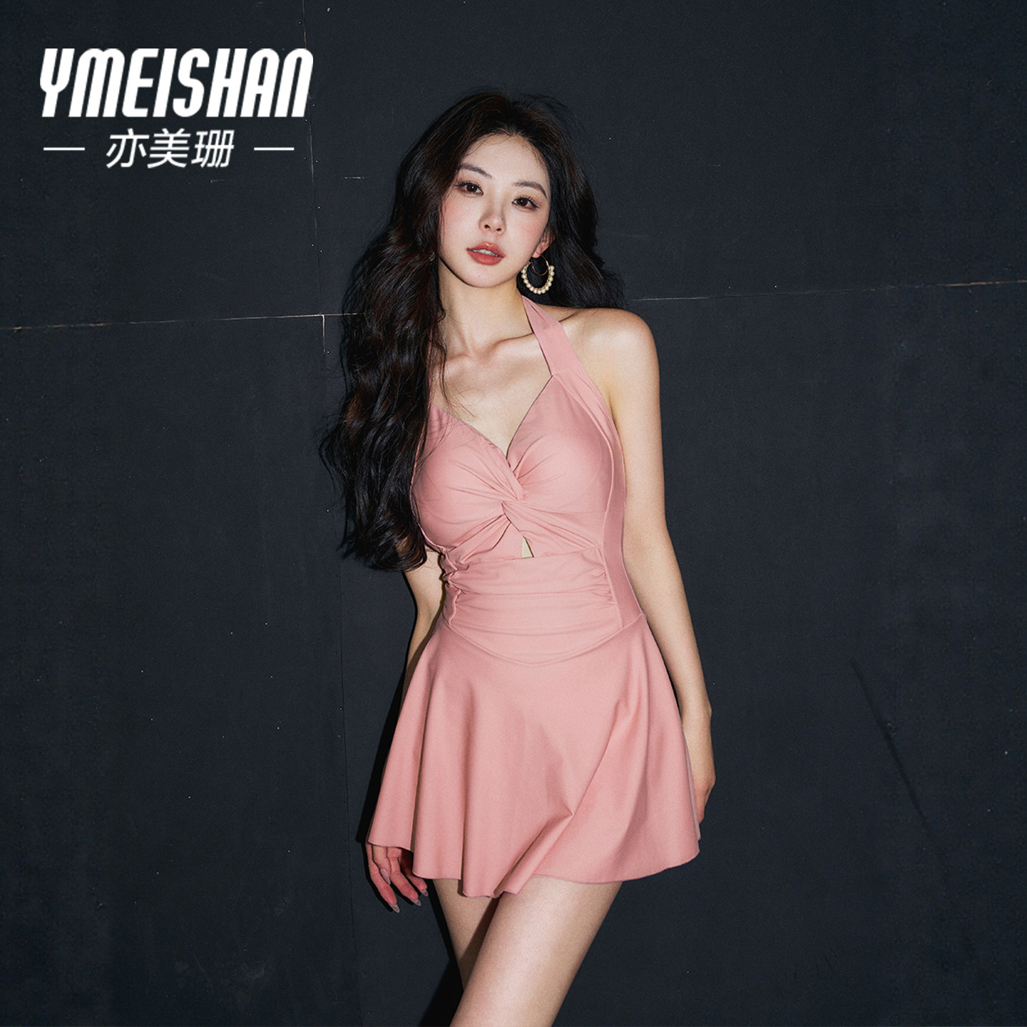 亦美珊连体游泳衣女士高端成人2026年新款高级感微胖遮肚子泡温泉