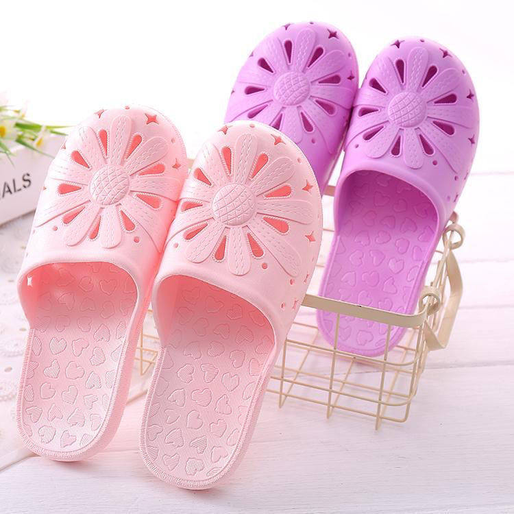 越南橡胶夏包头可爱家居家用室内洞洞鞋防滑洗澡漏水凉拖鞋女