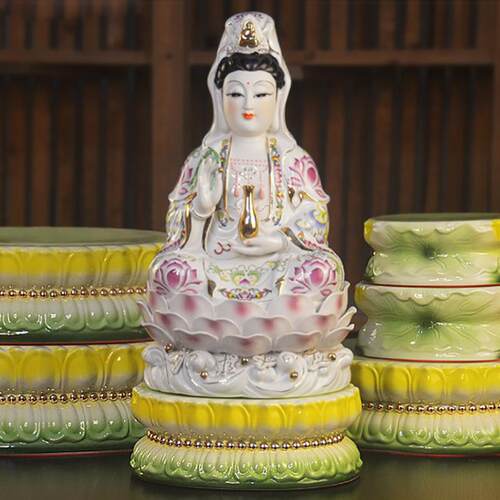 青彩陶瓷莲花底座佛像摆件