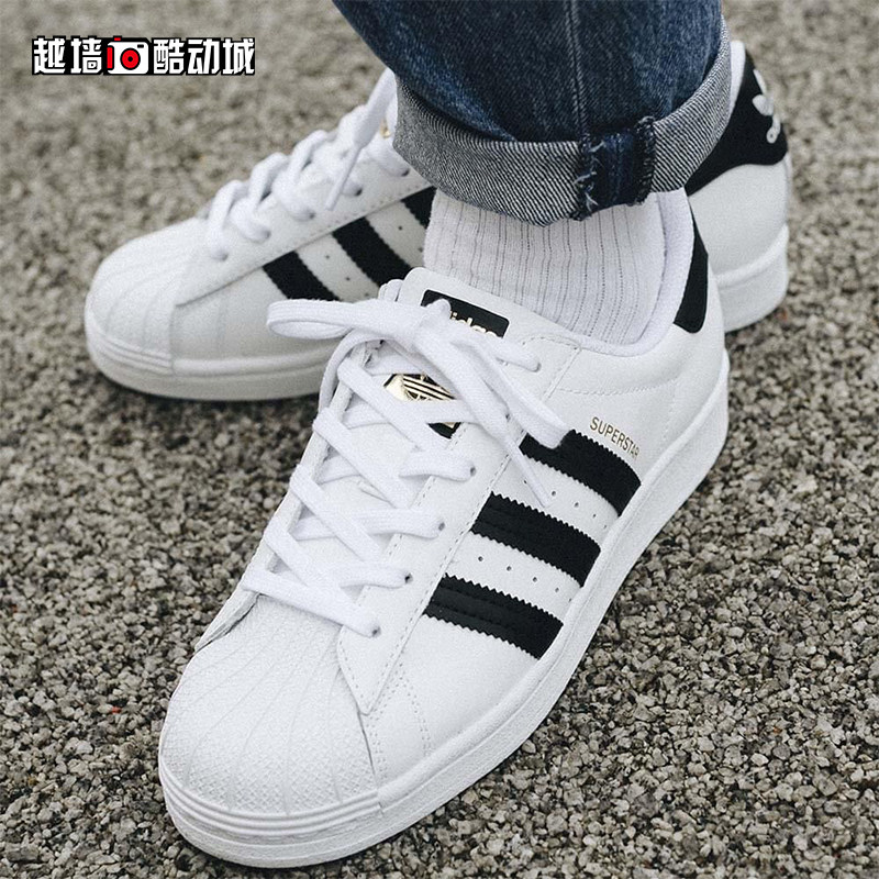 越墙adidas金标贝壳头黑白经典阿迪达斯男女低帮小白板鞋fu7712
