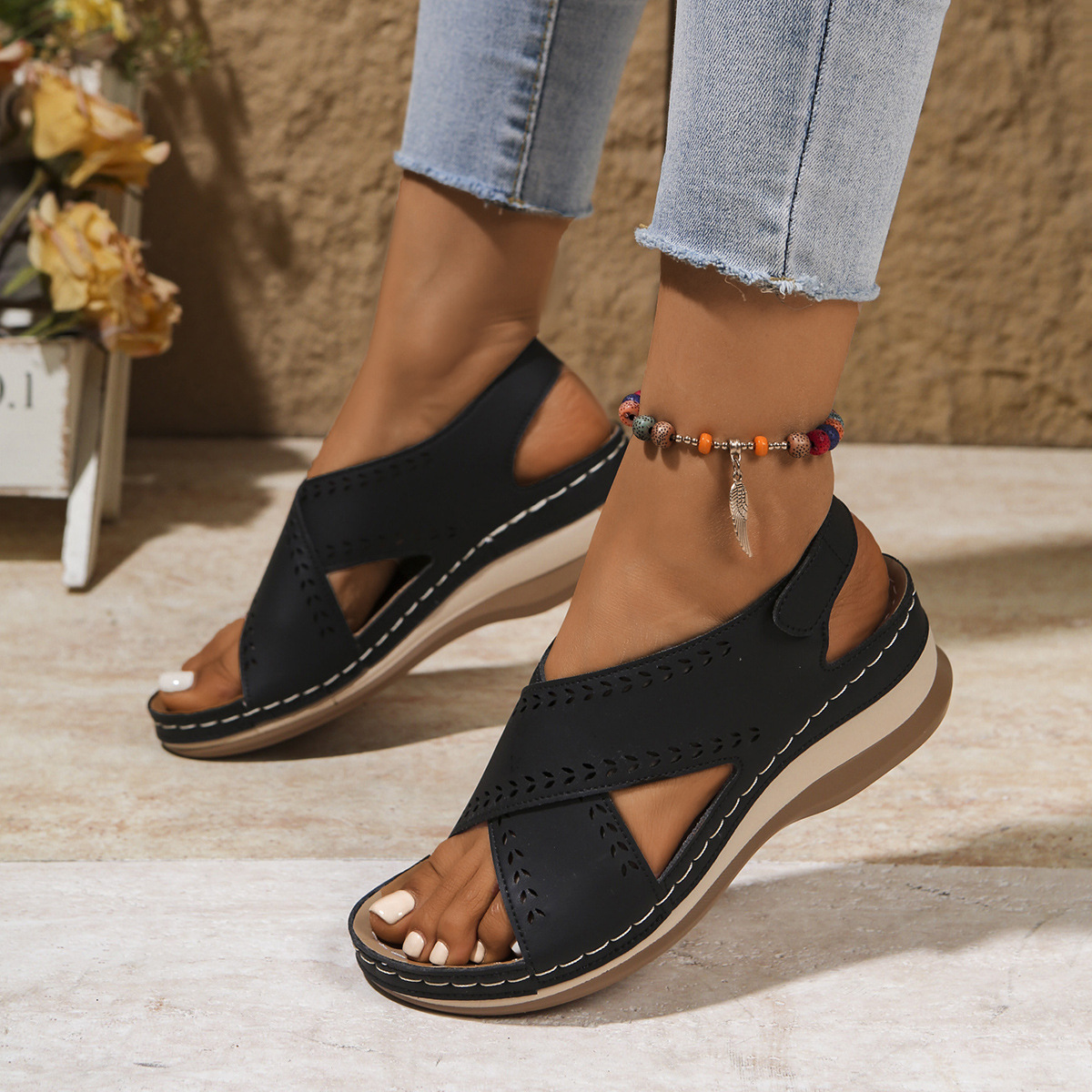 Plus Size Peep-Toe Sandals Women Summer Wedges 女式坡跟凉鞋