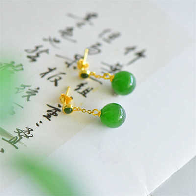 新疆天然和田玉碧玉珠子耳钉