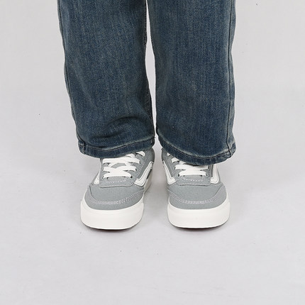 VANS范斯新款女子Brooklyn LS低帮休闲鞋潮流百搭板鞋VN000D7UTTN