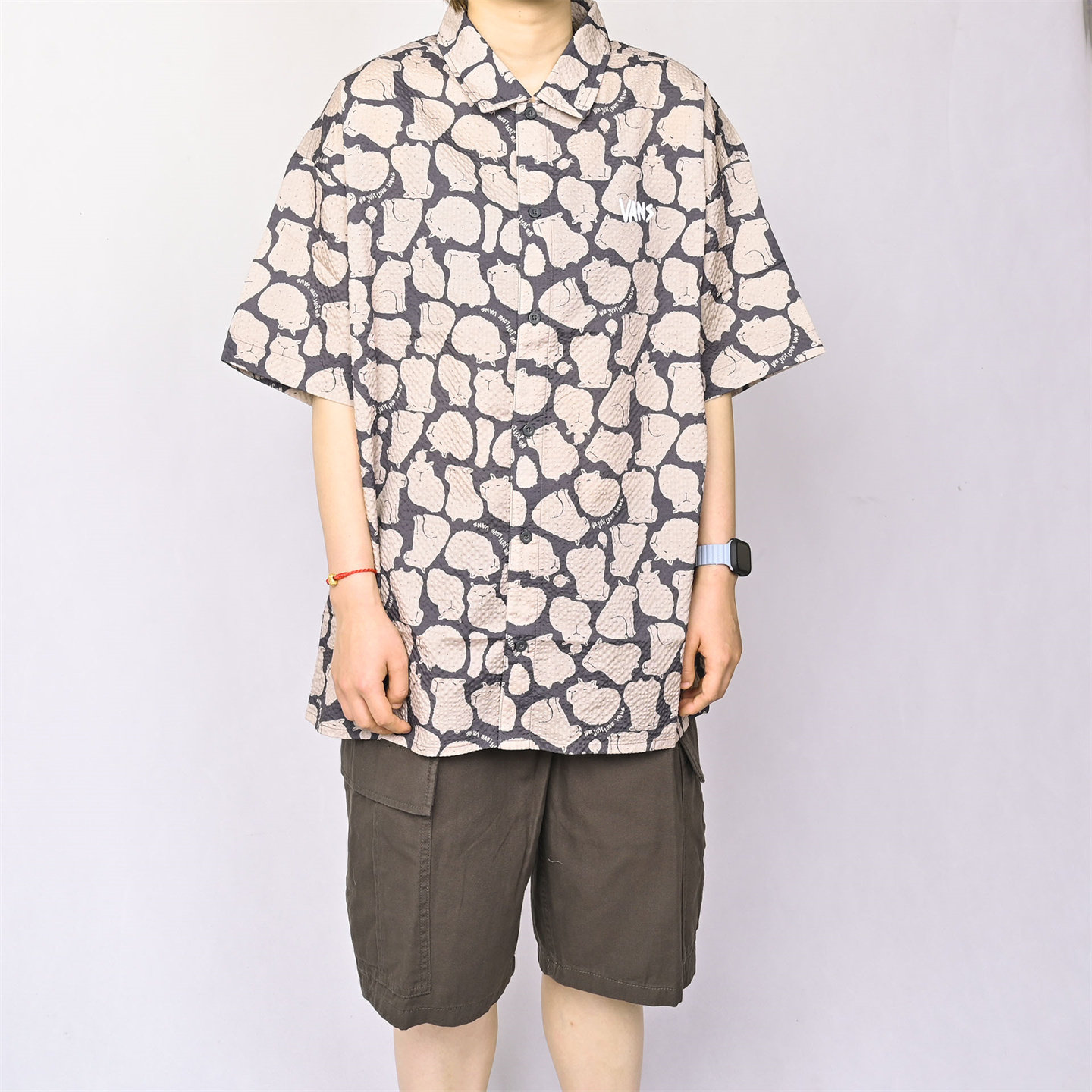 VANS夏季男子印花短袖衬衫图片