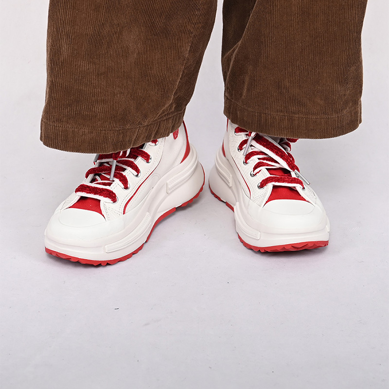 Converse蛇年系列夹心厚底鞋