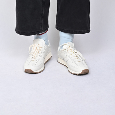 NEWBALANCE情侣百搭休闲鞋