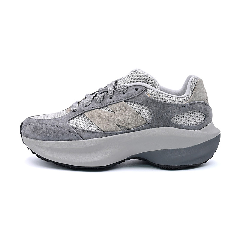 NewBalance复古厚底鞋