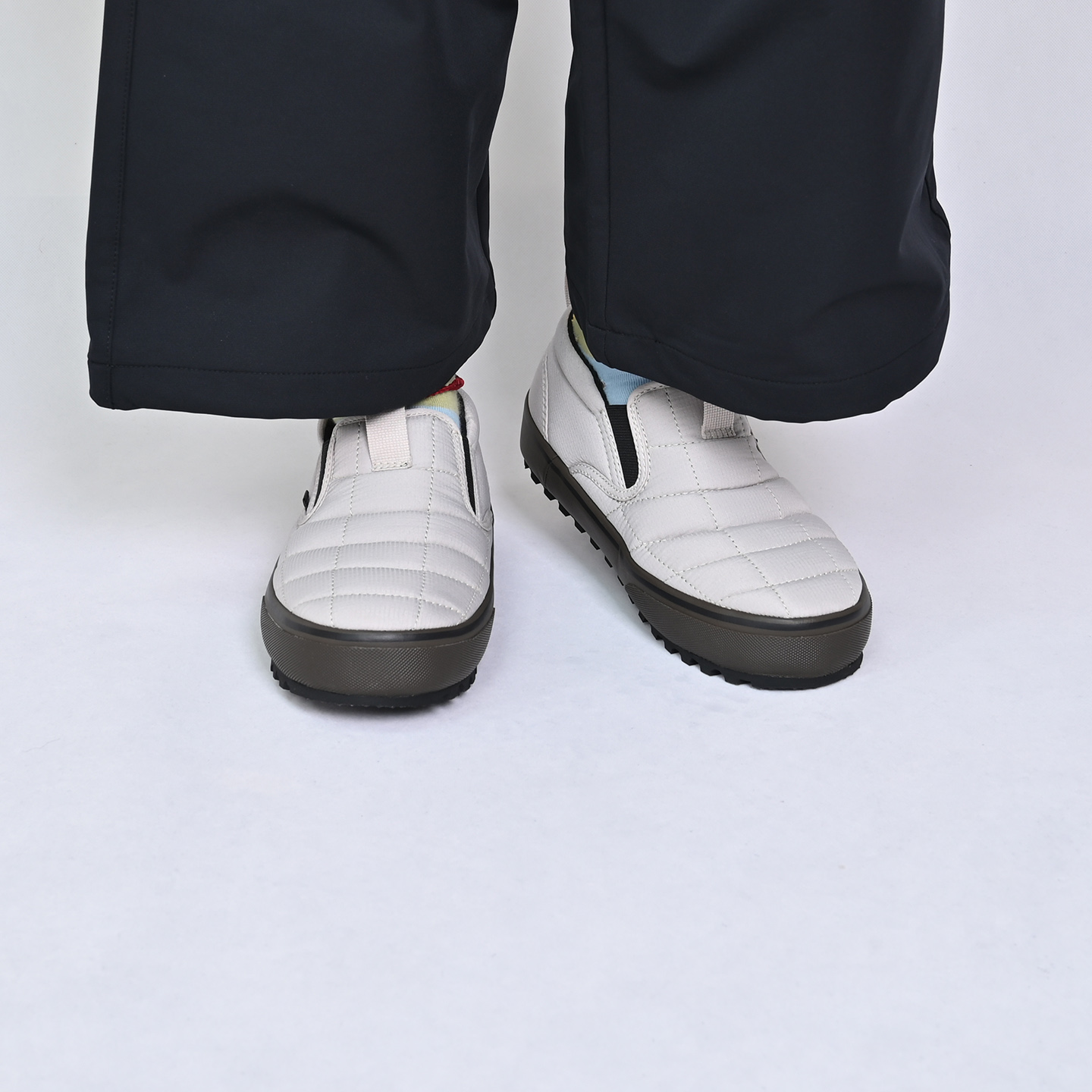 VANS情侣款低帮百搭休闲鞋