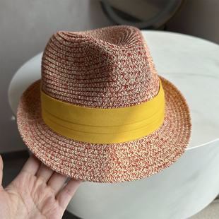 2025夏新款草帽女英伦卷边礼帽粉黄草编帽子出游遮阳情侣帽沙滩帽