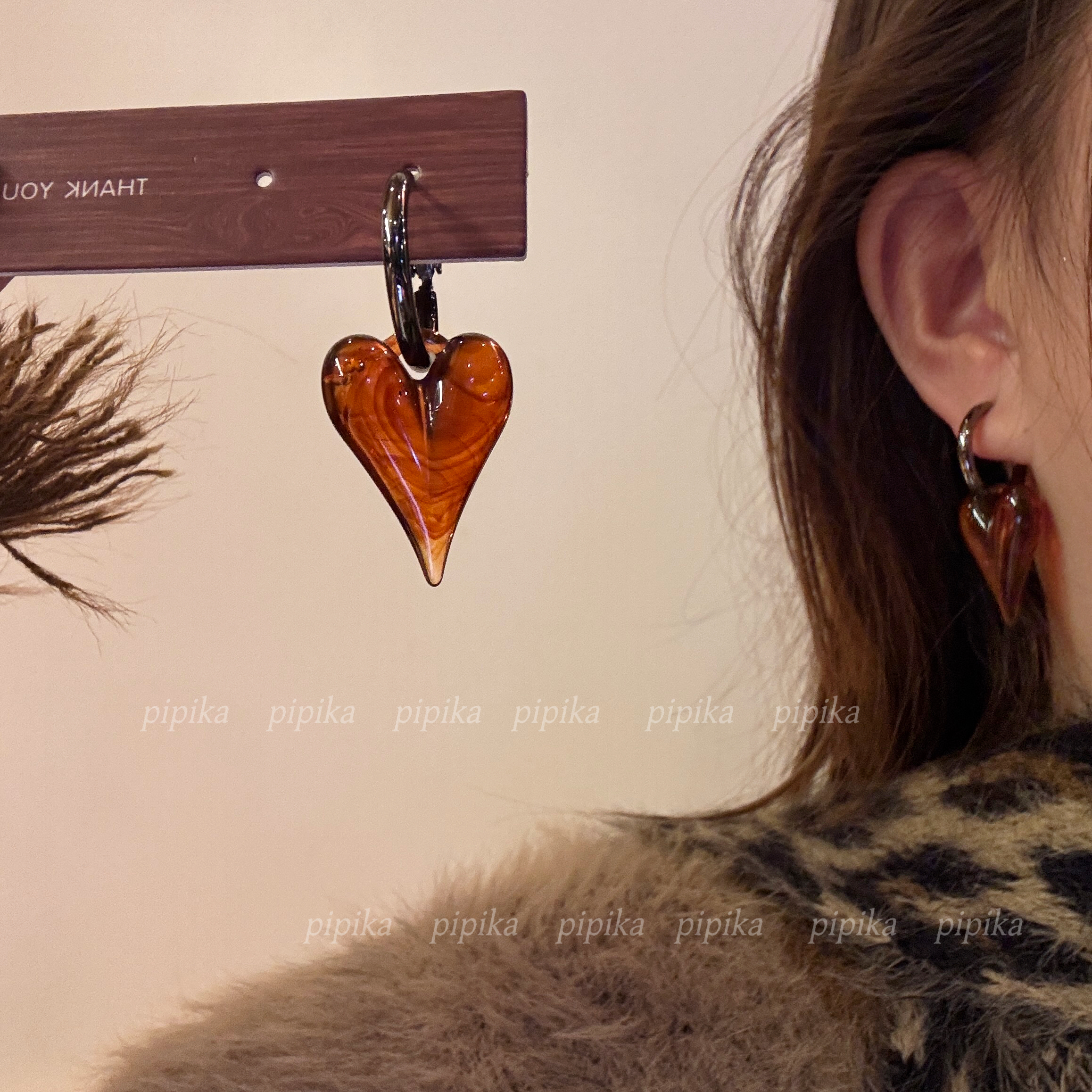 pipi原创复古琥珀尖头爱心耳圈多戴法耳钉高级感轻奢气质耳环银针