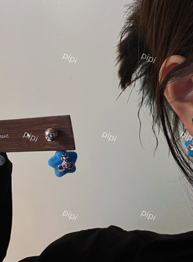 pipi韩版简约百搭个性蓝色植绒土星一款多戴可拆耳环耳钉饰品银针