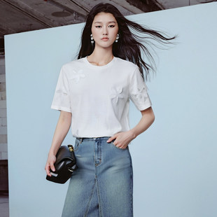 专柜499元 纯棉立体花T恤 折扣2026年春季 女装 依系列 新款