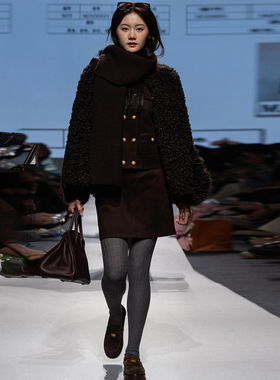 【祖系列】商场品牌女装折扣25冬麂皮绒套装1139元外套+579元半裙