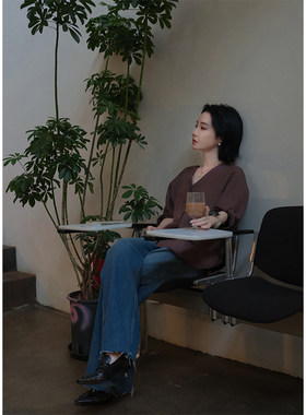 纯色亚麻半袖V领显瘦上衣