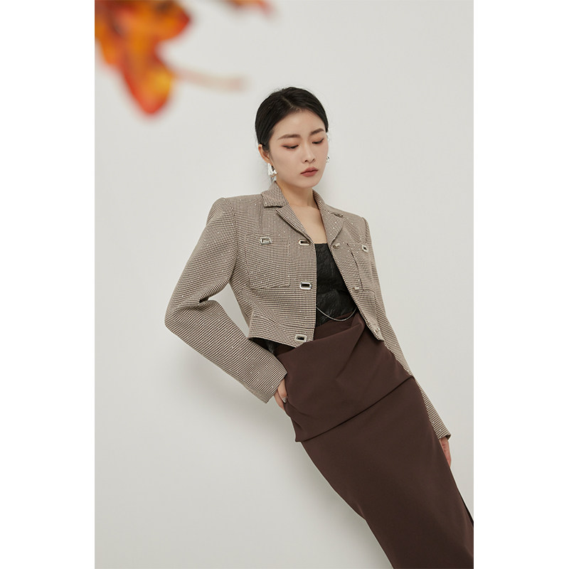 NANASTORE西装外套女2024春季新款休闲格子短款女装薄款西服复特