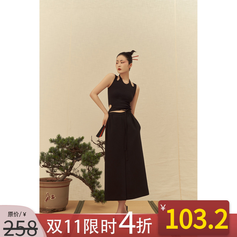 黑色高级感薄款半身裙