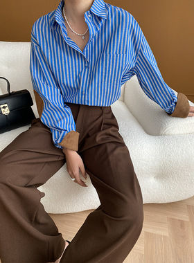 法式腔调知识分子 麂皮拼接蓝色竖条纹宽松衬衫叠穿秋干练上衣