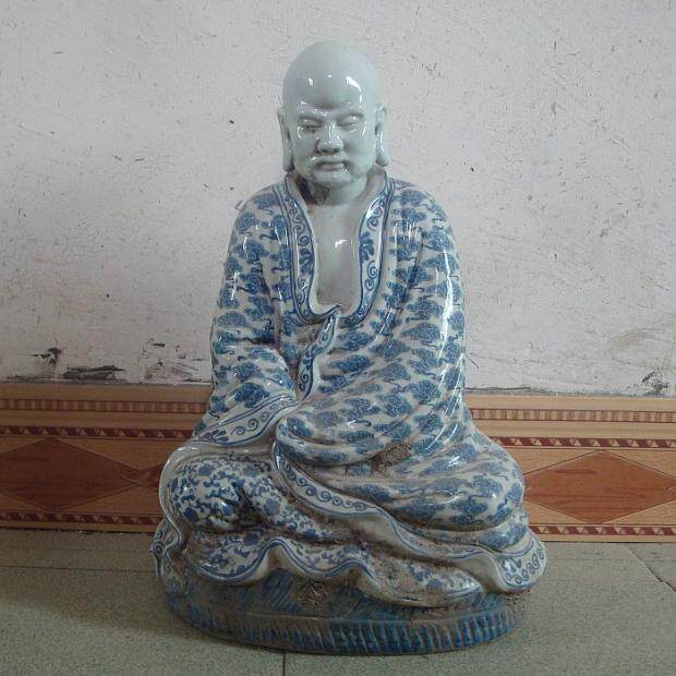 景德镇老瓷厂货567收藏青花雕塑瓷装饰摆件居家饰品工艺桌面摆设