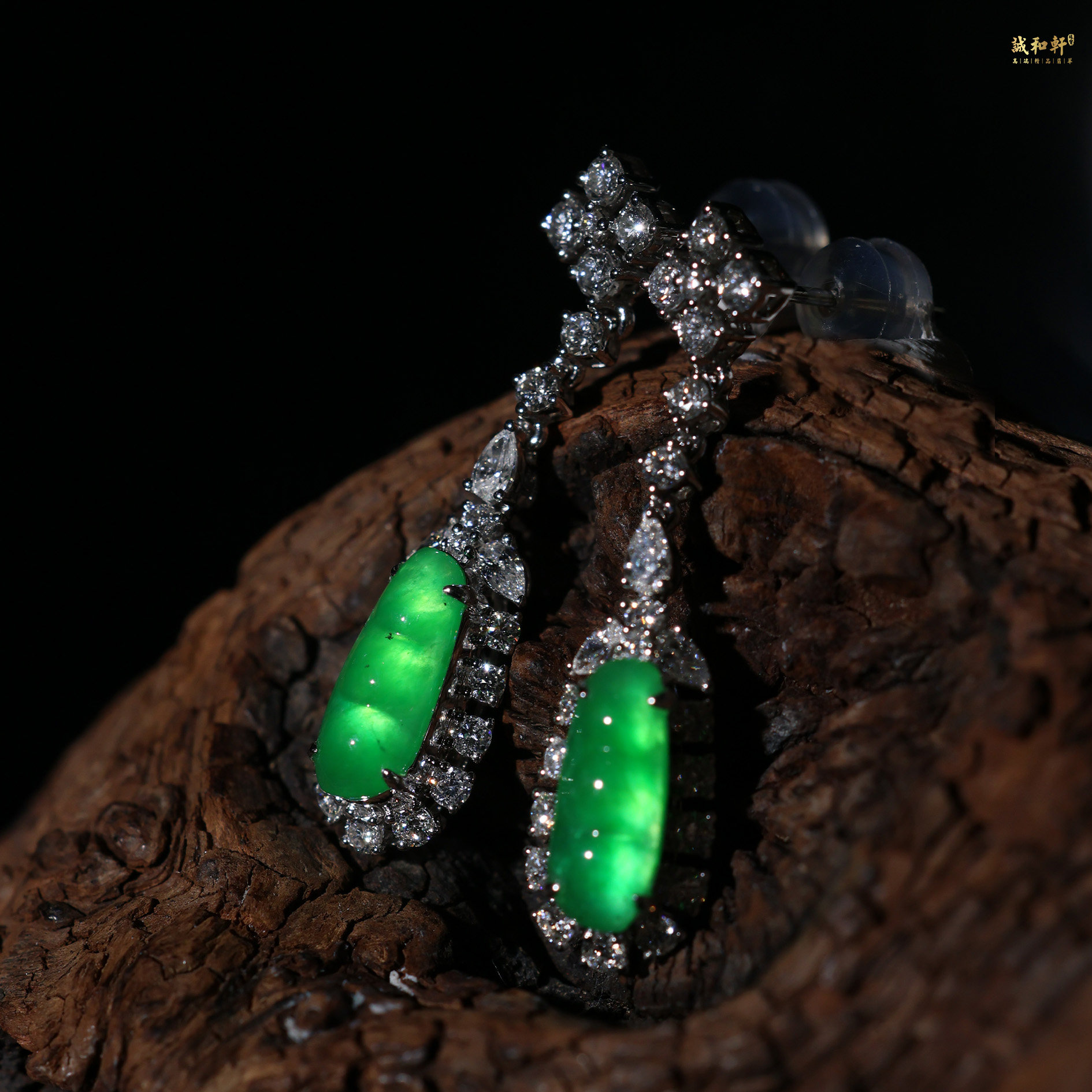 天然A货缅甸翡翠福豆耳坠玻璃种18k镶天然南非钻石,珠宝/钻石/翡翠,耳饰,淘宝优惠券,粉丝福利购,淘宝优惠卷