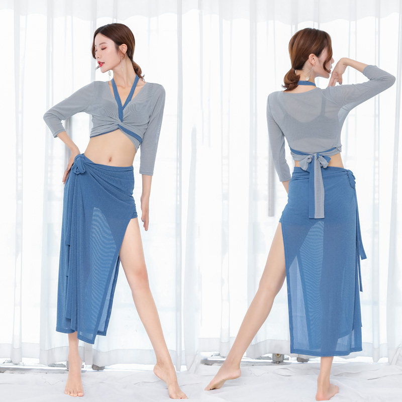 网纱女性东方演出服长裙肚皮舞
